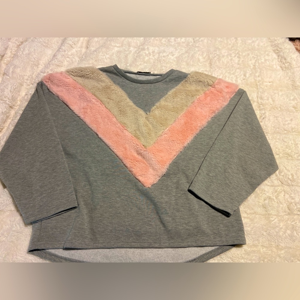 Zara sweater size Medium